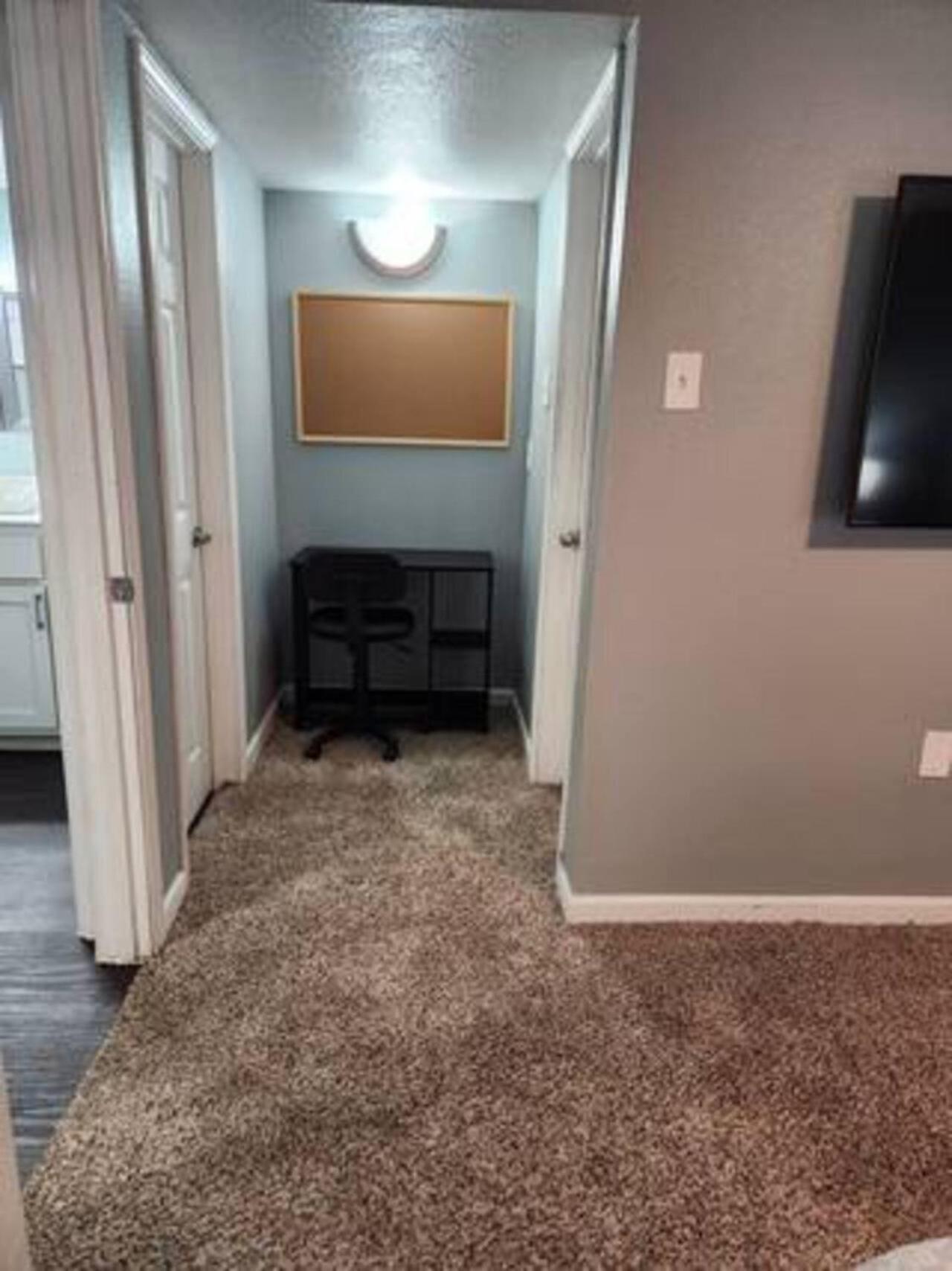 Blue Shark *B501* @ Medical Center 1Br Modern King Apartment With Private Patio Houston Dış mekan fotoğraf