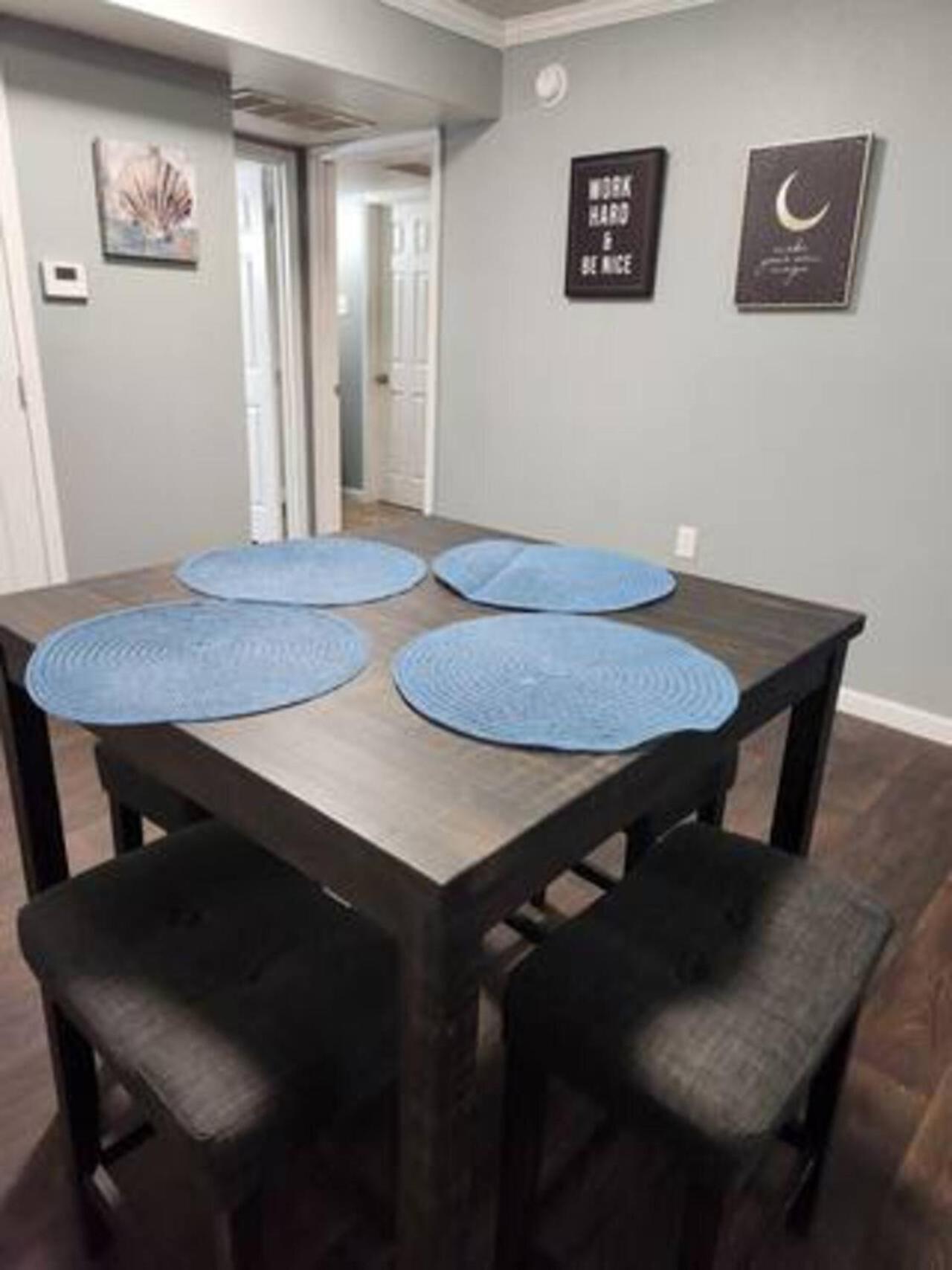Blue Shark *B501* @ Medical Center 1Br Modern King Apartment With Private Patio Houston Dış mekan fotoğraf